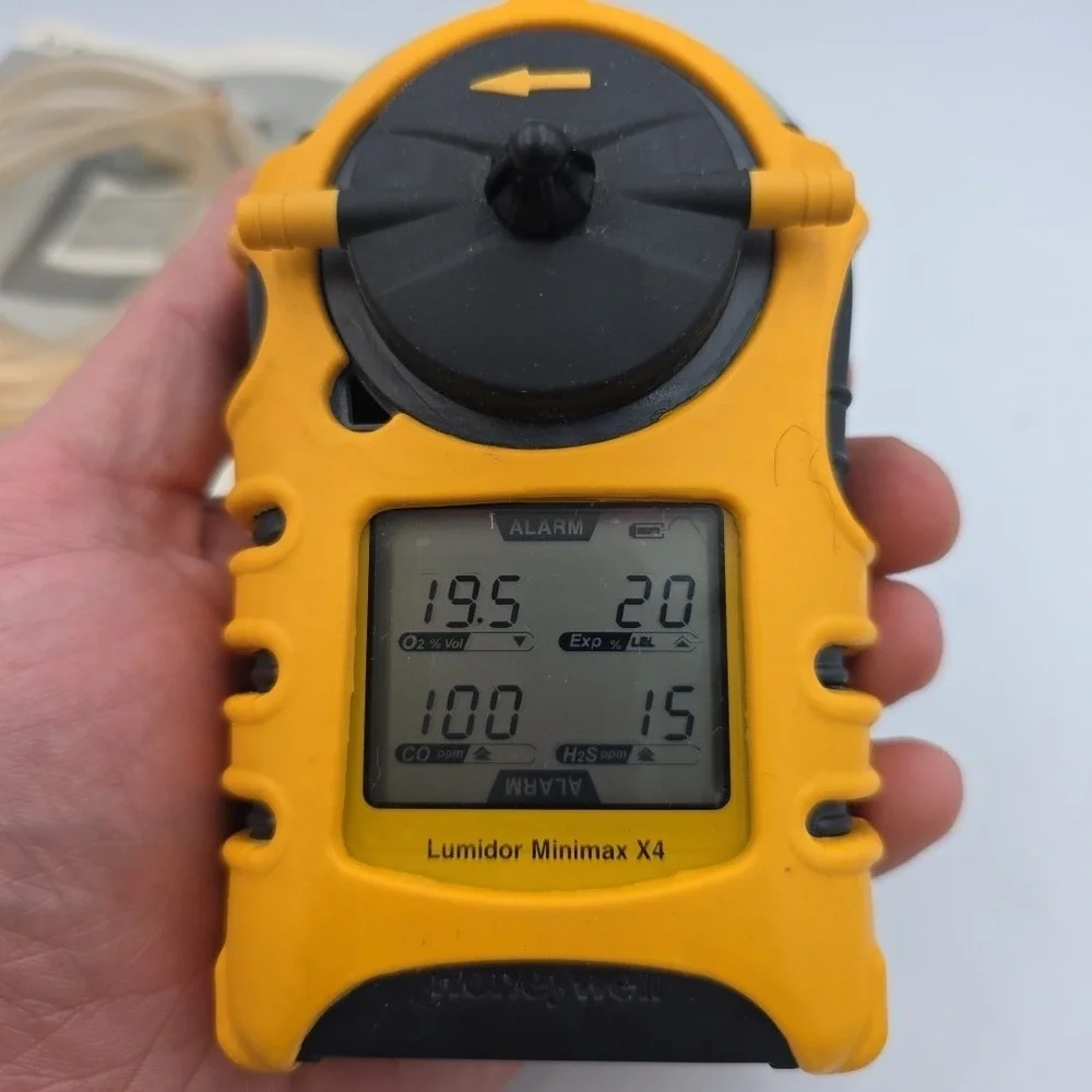 Honeywell Lumidor Minimax X4 Series Portable Multi - Gas Detector